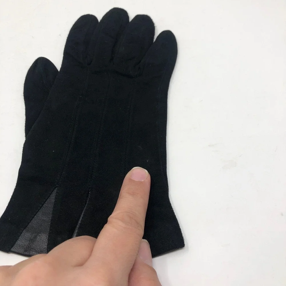 Vintage Valentino Suede Night Gloves Womens 6.5 Silk Lining Black